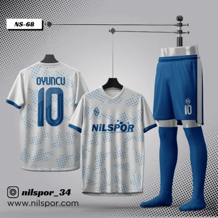 Real tarzı beyaz mavi futbol forması yaptırma modeli